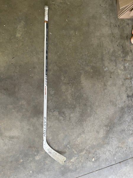 Senior Easton Mako M3 Left Hand Hockey Stick (Used)
