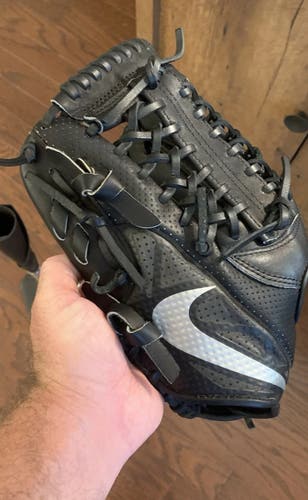 Nike Hyperfuse rare MVP Select Pro Left handed Baseball Glove 11.75"