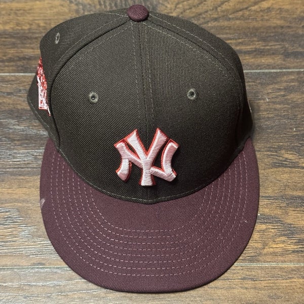 New York Yankees MLB 2009 World Series Chocolate Strawberry 5950 Hat Sz 7 1/4