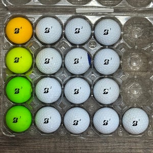 17 Bridgestone e12 Golf Balls