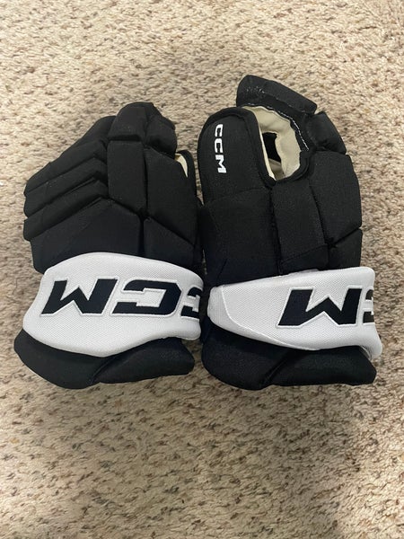 CCM HGJSCHL Gloves 14" Pro Stock (New)