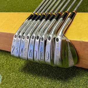 Wilson Staff Model Dyna-Powered Fluid Feel Irons 2-PW Regular Steel Golf Set