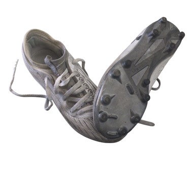 Used Under Armour Soccer Cleats White Junior 02 11760-S000082050