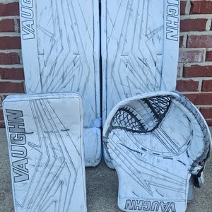 33" 2024 Vaughn SLR4 Pro Carbon Regular Goalie Full Set Pro Stock (Used)