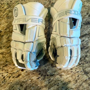 Maverik M6 Lacrosse Gloves Large (Used)