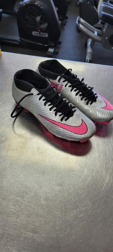 Used Nike Soccer Cleats None Senior 9.5 11497-S000152099