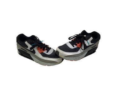 Used Nike Basketball Shoes M Black And Grey Junior 04.5 11347-S000255516