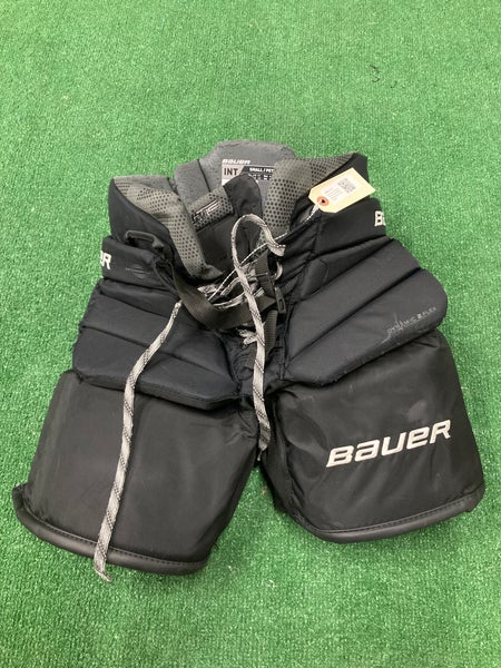 Black Intermediate Small Bauer Elite Hockey Goalie Pants (Used)