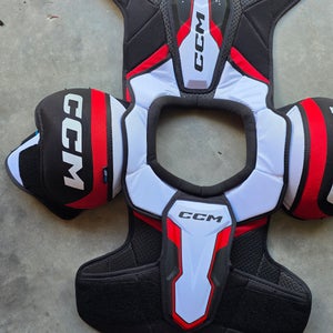Large Senior CCM Jetspeed FT680 Shoulder Pads (Used)