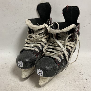 Used Bauer VAPOR X500 Intermediate Hockey Skate White/Black/Red Intermediate 4.5 11855-S000190960