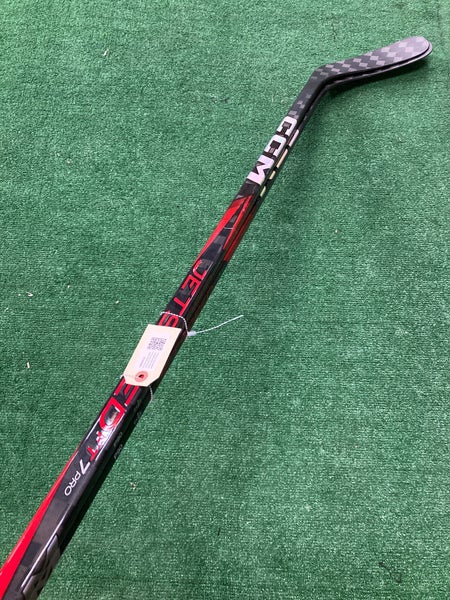 2-Pack Senior CCM Jetspeed FT7 Pro Hockey Stick Right Handed P90 Pro Stock (Used)