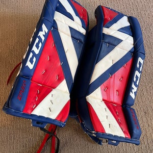 30" + 1 CCM Eflex 5 Goalie Leg Pads (Used)