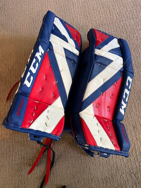 30" + 1 CCM Eflex 5 Goalie Leg Pads (Used)