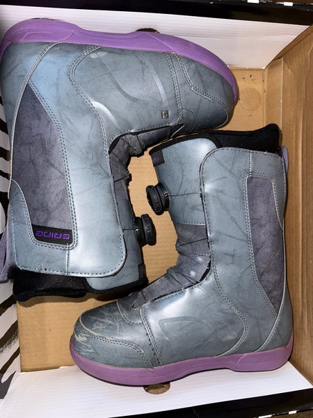 Ride Sage Women’s Snowboard Boots Size 9 – BOA Grey/Purple/Black