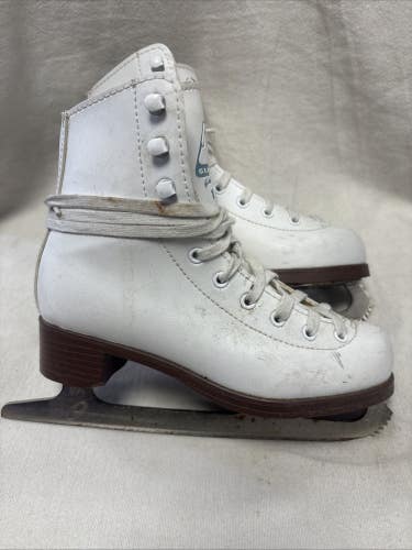 Junior Girls Size 2 Jackson Glacier 120 Figure Ice Skates. White
