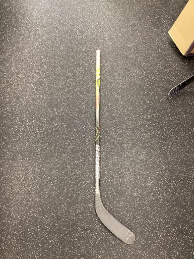 Used Bauer VAPOR X2.7 Inter One Piece Right 50 Flex 11851-S000037827