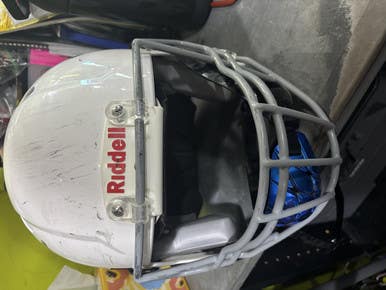 Used Riddell VICTOR ADULT 2019 FB Helmet White XL 11605-S000203266