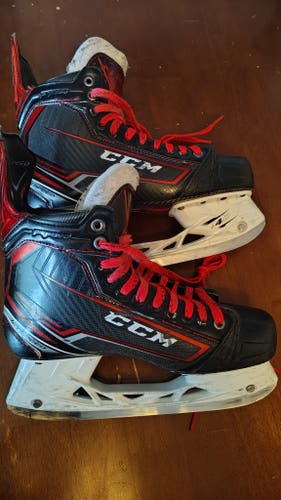 CCM JetSpeed FT390 Hockey Skates 8.5