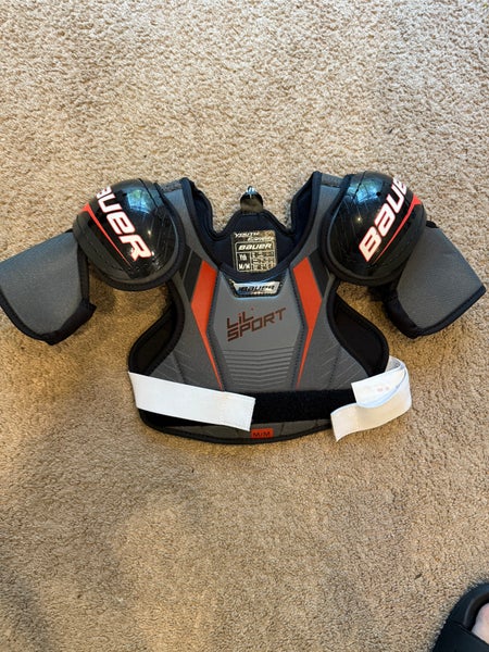 Small / Medium Youth Bauer Lil Sport Shoulder Pads (New)
