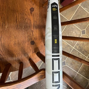 Rawlings Icon Composite Bat (-8) 23 oz 31" (Used)