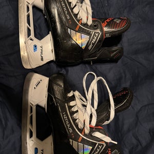 True HZRDUS 7X Hockey Skates Regular Width Size 3 (Used)