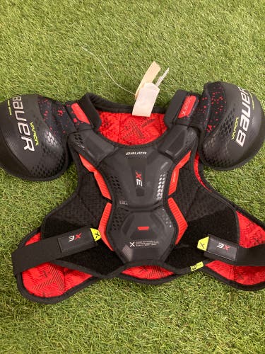 Medium Intermediate Bauer Vapor 3X Shoulder Pads (Used)