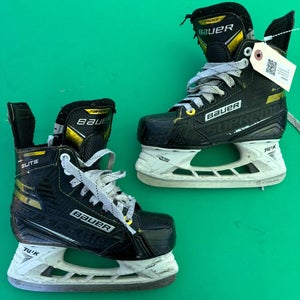 Junior Bauer Supreme Elite Hockey Skates | Size 1 Regular Width (D)