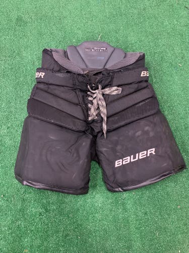 Black Intermediate Medium Bauer Elite Hockey Goalie Pants (Used)