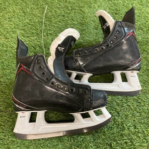 Intermediate Graf PeakSpeed PK4400 Hockey Skates | Size 4.5 Regular Width Size (R)