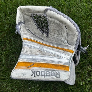 Reebok premier 4 Full Right Glove (Used)