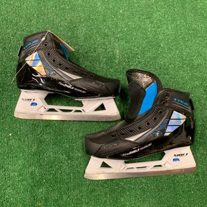 Senior True TF7 Hockey Goalie Skates Regular Width 7 (Used)
