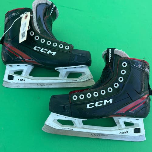 Senior CCM EFLEX 6.5 Hockey Goalie Skates | Size 8 Regular Width