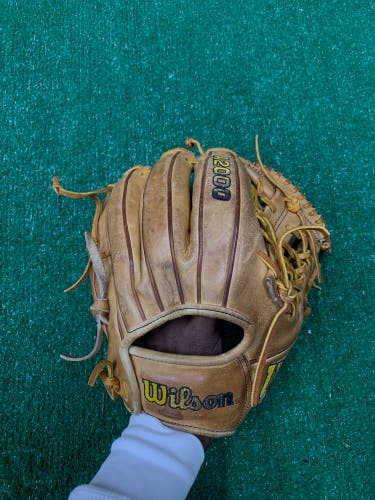 Wilson A2000 PF89 RH Infield Baseball Glove 11.5" (Used)