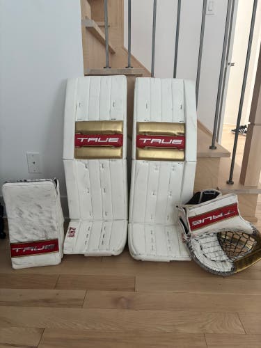 34" + 2 True L87 PX5 Regular Goalie Full Set Custom Pro Stock (Almost new)