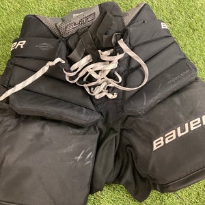 Black Intermediate Small Bauer Elite Hockey Goalie Pants (Used)