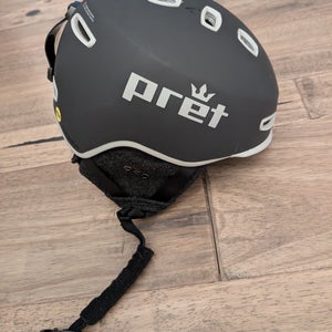 Like NEW - Kid's Small / Medium Pret Helmet (Used)