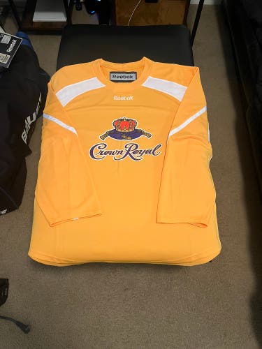 Yellow Large Men's Reebok Jersey (New)