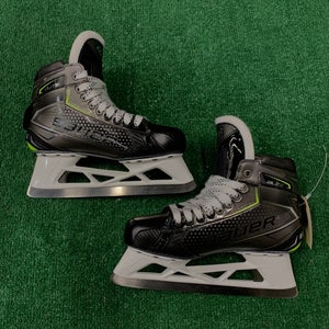 Senior Bauer Elite Hockey Goalie Skates 8 (Used)