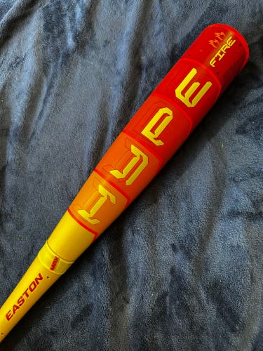 2025 Easton Hype Fire Composite Bat USABat Certified (-11) Composite 18 oz 29" (Used)