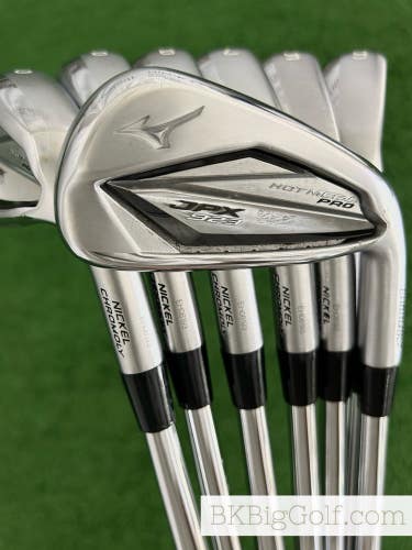 Mizuno JPX 923 Hot Metal Pro Iron Set 4-P / Dynamic Gold 105 Stiff