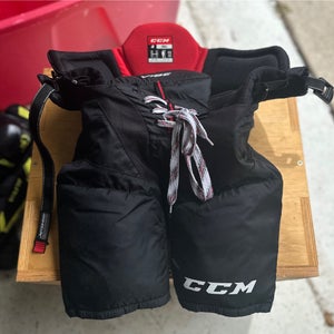 Men's Junior Small CCM JetSpeed Vibe Hockey Pants (Used)
