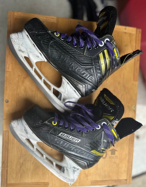 Bauer Supreme Elite Hockey Skates Regular Width Size 3 (Used)