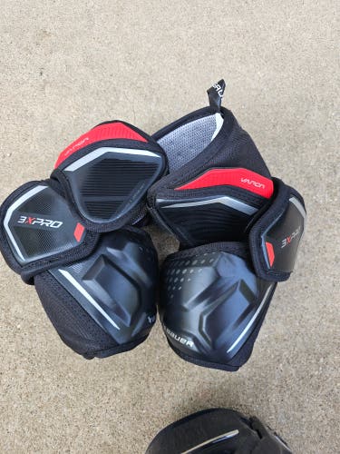 Intermediate Medium Bauer Vapor 3X Pro Elbow Pads (Used)