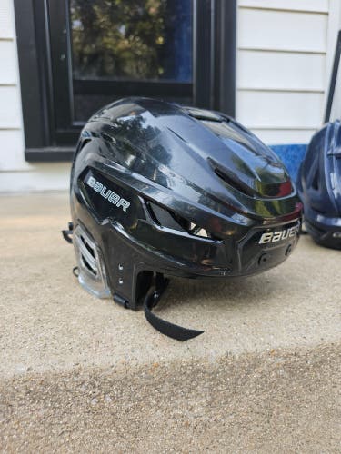 Large Bauer Hyperlite 2 Helmet (Used)