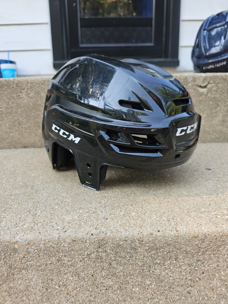 Medium CCM Tacks 310 Helmet (Used)