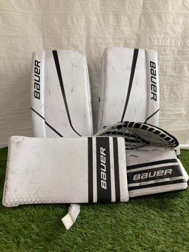 GSX Prodigy 22" goalie pad set (legs, glove, blocker)