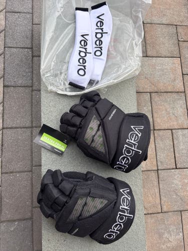 Verbero Dextra Pro III Gloves 12" (New) with interchangeable WHITE Cuffs & Removable shot blockers