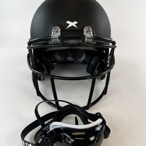 Xenith X2E+ / 2023 / Youth Football Helmet / Size large / Black Matte / READ