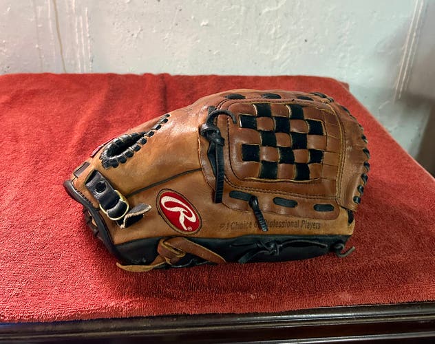 Rawlings MVP Series glove. RHT. 12”