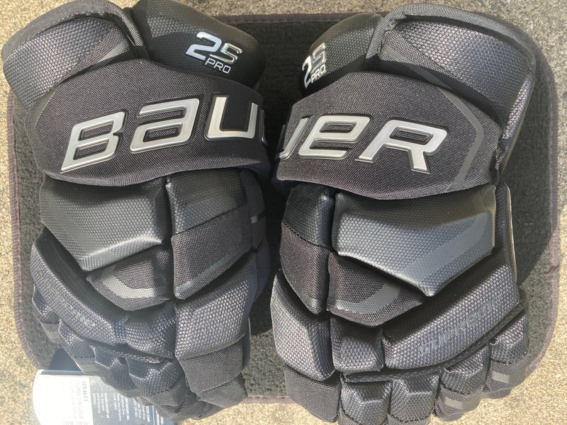 Bauer Supreme 2S Pro Gloves 13" (New)
